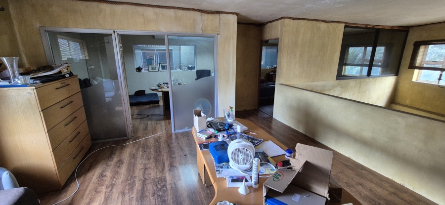 Commercial Property for Sale in Killarney Gardens Western Cape